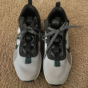 Nike Air Max 2021 SE
Grey Black Dark Teal